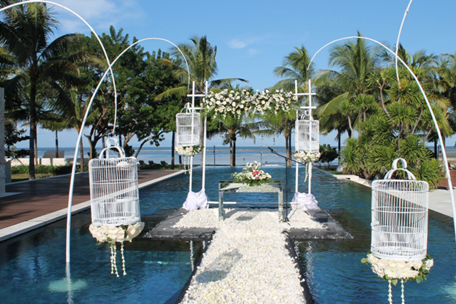 The Royal Santrian villa Wedding | Private Villa Wedding In Bali 02